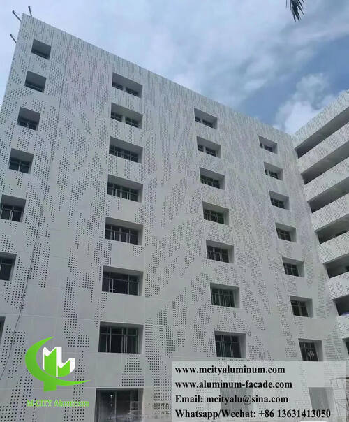 Dernières solutions de l'entreprise L'élévation des enveloppes de bâtiments: panneaux d'aluminium perforés architecturaux dans la conception extérieure moderne