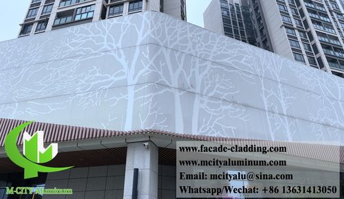 Dernières nouvelles de l'entreprise Projet de façade en aluminium de panneau perforé métallique M-City dans la ville de Foshan avec conception d'arbre