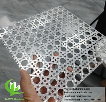 Bon prix Écran en métal tissé Tôle perforée en aluminium pour plafond, clôture et revêtement mural en ligne