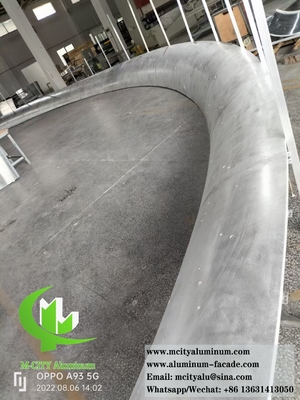 Panneaux d'aluminium à revêtement métallique à double courbe