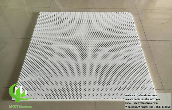 Panneaux métalliques perforés en aluminium massif revêtement PVDF durable anti-rouille résistant à l'eau