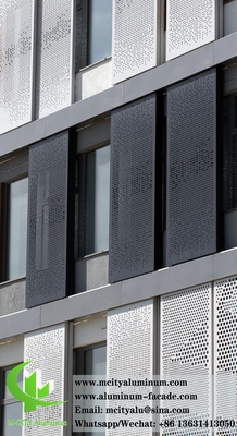 Plaque d'aluminium pour revêtement de panneau de revêtement métallique en PVDF destinée à la décoration extérieure des murs