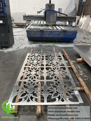 Écran métallique en aluminium solide pour les revêtements muraux