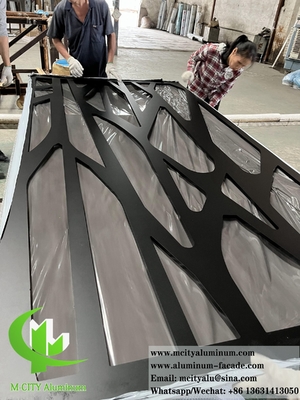 Panneau métallique coupé au laser Écran en aluminium en poudre revêtu de couleur noire