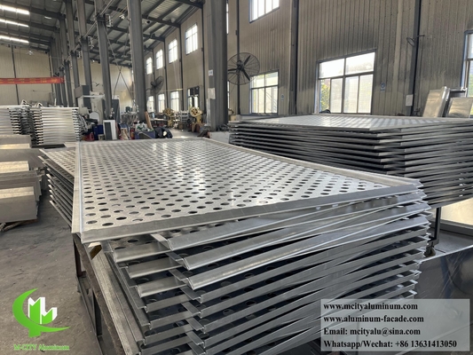 Perforation d'un écran métallique en feuille d'aluminium en PVDF revêtement anti-rouille