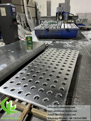 Plaque d'aluminium pour écran métallique perforé pour l' ombrage solaire