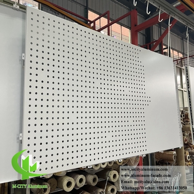 Écrans métalliques décoratifs de 3 mm Panneaux en aluminium revêtement de façade à Foshan, Chine