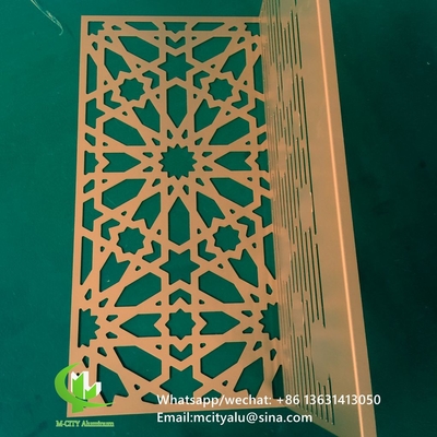 Panneau d'écran gravé en aluminium métallique avec panneau de découpe laser de conception variée pour fenêtre de façade de balcon
