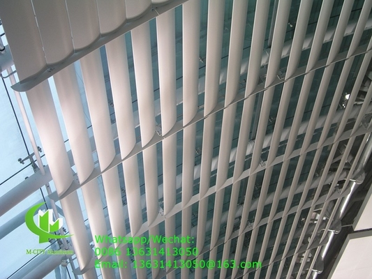 Ombrage solaire en poudre pour fenêtre Aéroplanche à voile profilée voile en aluminium à forme ovale pour façade mur rideau