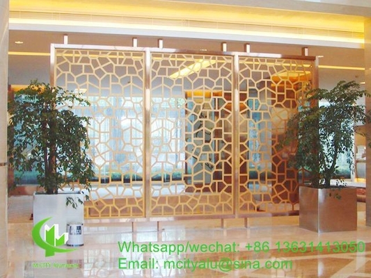 panneau d'écran creux à coupe en aluminium perforé métallique avec motif d'arbre, panneau de découpe laser pour fenêtre de façade de balcon