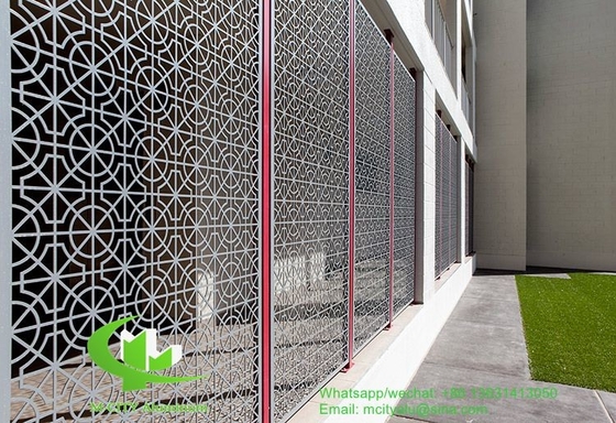 panneau d'écran creux en aluminium perforé métallique panneau de découpe laser pour fenêtre de façade de balcon
