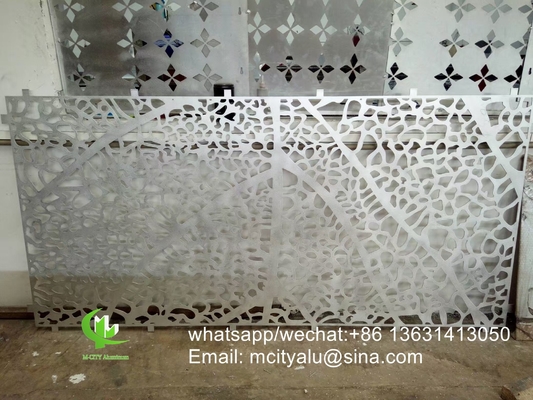 Écran laser CNC de style arabe Perforé 2,5 mm Panneau de revêtement en aluminium métallique pour mur avec motif d'étoile