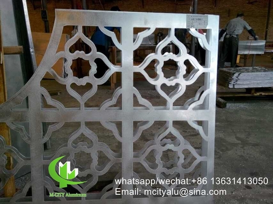Plaque de panneau perforé en aluminium métallique sculpté pour la décoration de clôtures