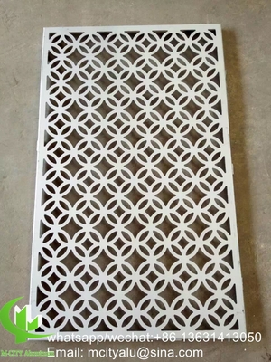 Plaque de panneau de coupe laser en aluminium pour la décoration du hall avec motif de paon