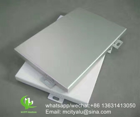 Panneau de revêtement en aluminium métallique en tôle sculptée gravée pour façade