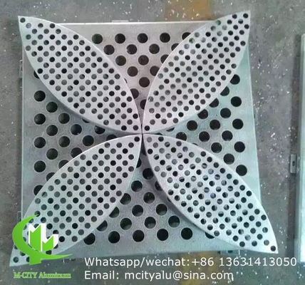 Planche de panneau de coupe laser en aluminium 3D pour la décoration du hall avec motif de paon