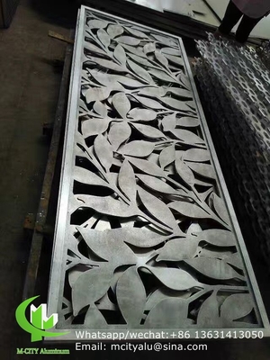 écran creux de coupe en aluminium à fleurs avec divers motifs de conception panneau de coupe laser pour fenêtre de façade de balcon