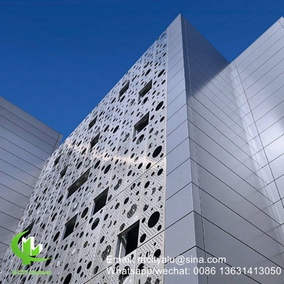 Panneau décoratif perforé en aluminium pour revêtement de façade de mur de rideau panneau mural perforé de 3 mm d'épaisseur