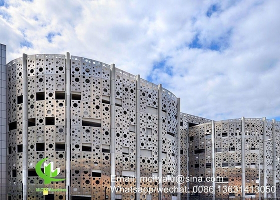Panneau mural perforé en aluminium pour revêtement de façade de mur de rideau, panneau mural creux de 2 mm d'épaisseur