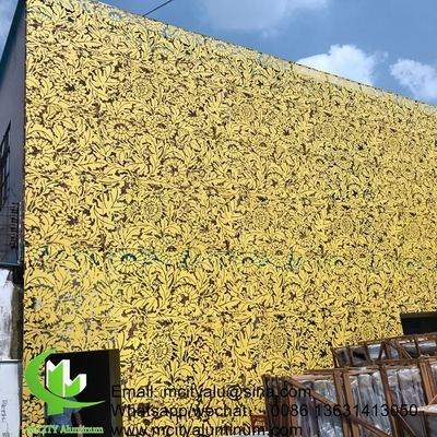 Façade en aluminium métallique de style autrichien revêtement de feuille de pliage d'épaisseur 2,5 mm pour la décoration de façade de mur rideau