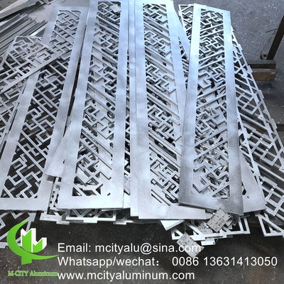 revêtu de poudre Perforé 5 mm Écran en aluminium métallique aux couleurs du bois