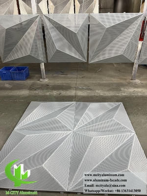 Système de perforation de façades de revêtements muraux en aluminium 3D
