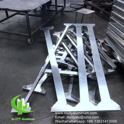 panneau perforé en aluminium Panneau de revêtement murale de façade en aluminium avec support pour bâtiment ou plafond