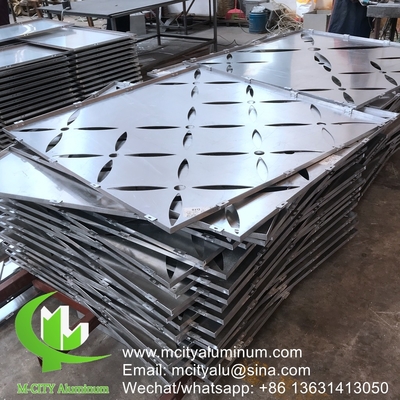 panneau perforé en aluminium Panneau de revêtement murale de façade en aluminium avec support pour bâtiment ou plafond