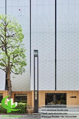 Feuille perforante en aluminium blanc revêtue de poudre pour écran métallique externe