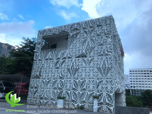 revêtement en poudre de façade perforée en aluminium métallique pour revêtement extérieur de façade