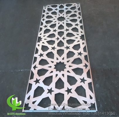 Panneau de découpe laser en aluminium métallique avec perforation de motifs de démarrage utilisé pour construire une façade de style musulman