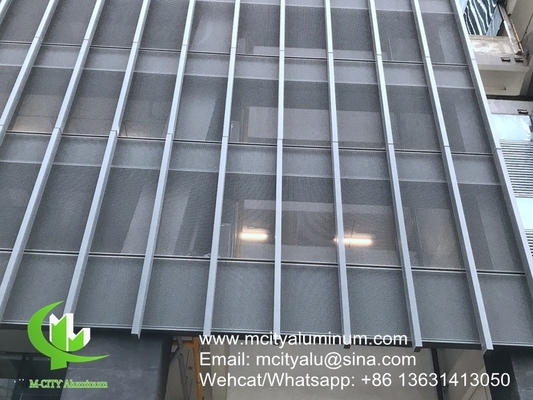 PVDF Panneau non standard perforé en aluminium métallique utilisé pour l'extérieur du bâtiment