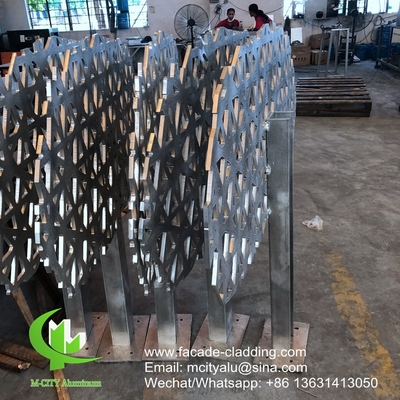 10 mm revêtement en poudre de panneaux creux en aluminium métallique pour revêtement extérieur de façade