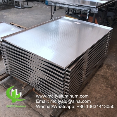3 mm revêtement en poudre de panneaux perforés en aluminium métallique pour revêtement extérieur de façade