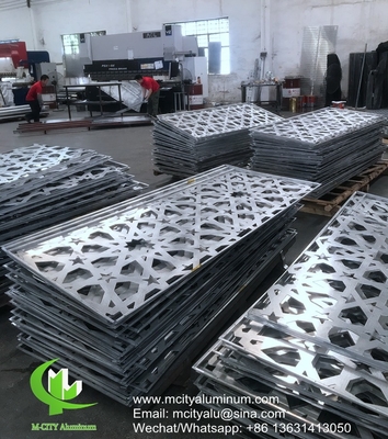 Panneaux perforés en aluminium à motifs, revêtement de façade en aluminium massif pour revêtement de façade