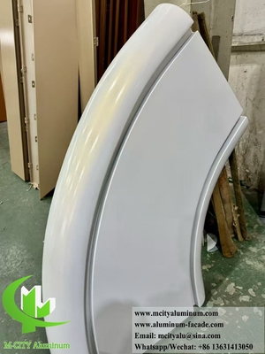Panneaux de revêtement en aluminium hyperbolique Panneaux métalliques à double forme courbe