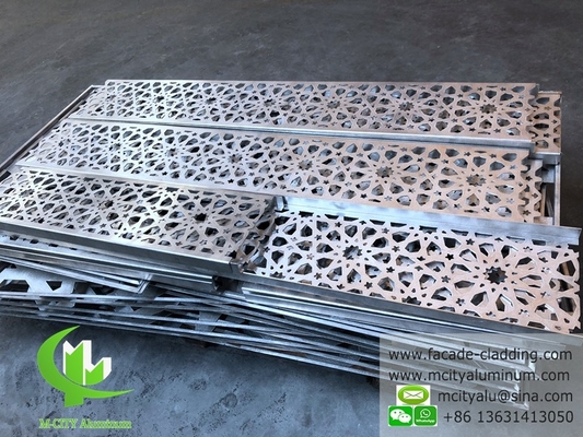 Coupe CNC de façade en aluminium pour revêtement mural en poudre