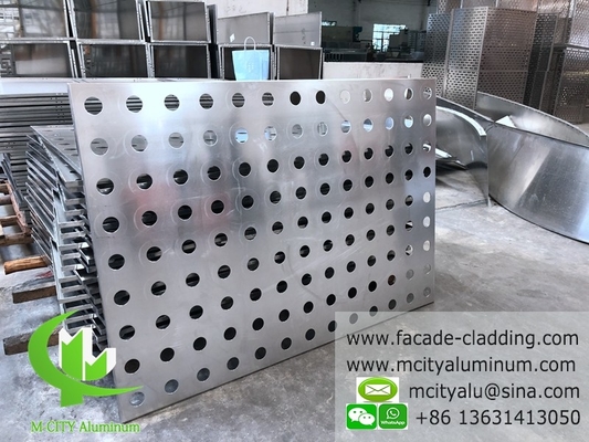 feuille d'aluminium métallique panneau d'aluminium massif revêtement mural de rideau motif perforé