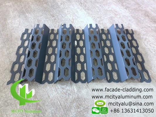 Panneaux en aluminium perforé en tôle solide