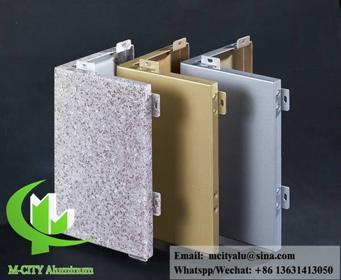 Le revêtement extérieur en aluminium est recouvert de poudre de panneaux en aluminium massif