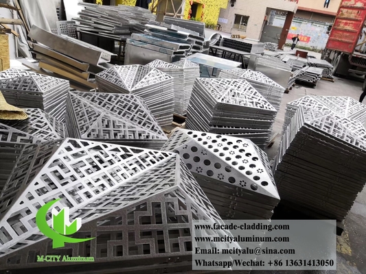 Triangle 3D Panneaux métalliques en aluminium feuille de perforation pour revêtement de façade