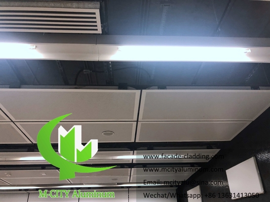 Panneaux d'aluminium pour plafond perforés en poudre