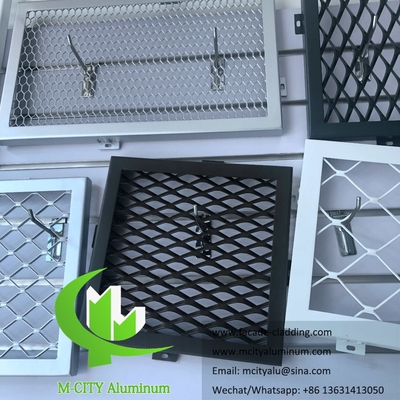 Panneaux d'écrans en aluminium pour façade