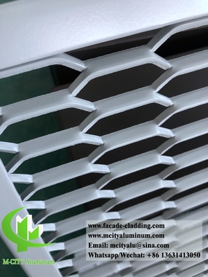 Panneau d'écran architectural en aluminium à maille étendue pour façade extérieure