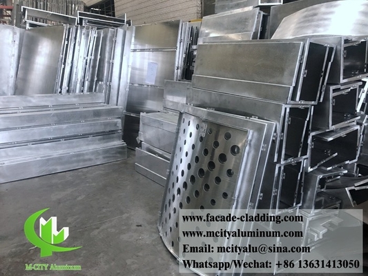 Chine Fabricant de panneaux perforés pour revêtement de façade en aluminium architectural extérieur