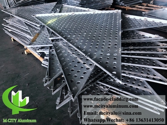 tôle perforée CNC revêtement extérieur de façade en tôle d'aluminium 3 mm plié