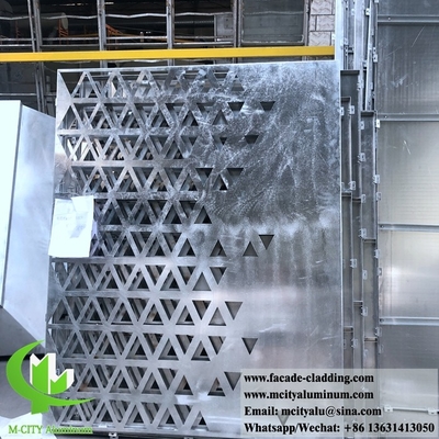 Panneau de coupe CNC en aluminium fluorocarbone, panneau perforé, mur rideau pour revêtement de façade