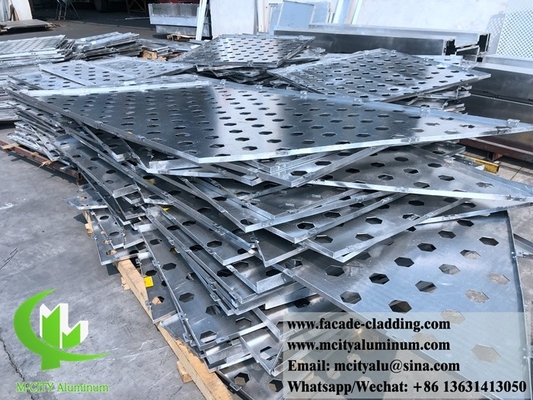 Panneau perforé en tôle CNC revêtement extérieur de façade en tôle d'aluminium pour revêtement extérieur de façade