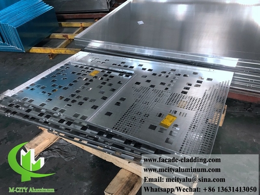 Chine 3003 panneau d'aluminium métallique de 3 mm revêtu en poudre de panneau d'aluminium massif mur rideau pour revêtement de façade