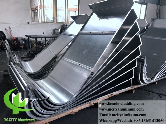 Chine fournisseur revêtement métallique de 3 mm panneau d'aluminium en poudre revêtu finition anti-rouille durable